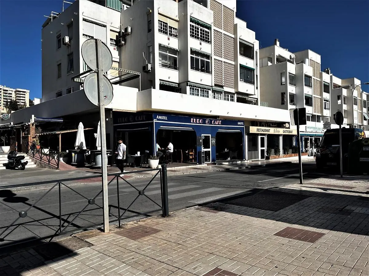 Nuc - 2 Dormitorios - Wifi - Terraza Exterior - 100 Metros Playa La Carihuela 托雷莫利诺斯 0*,